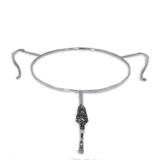 Silver choker necklace with pendant