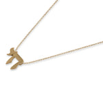 Gold pendant necklace
