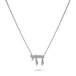 Silver pendant necklace.