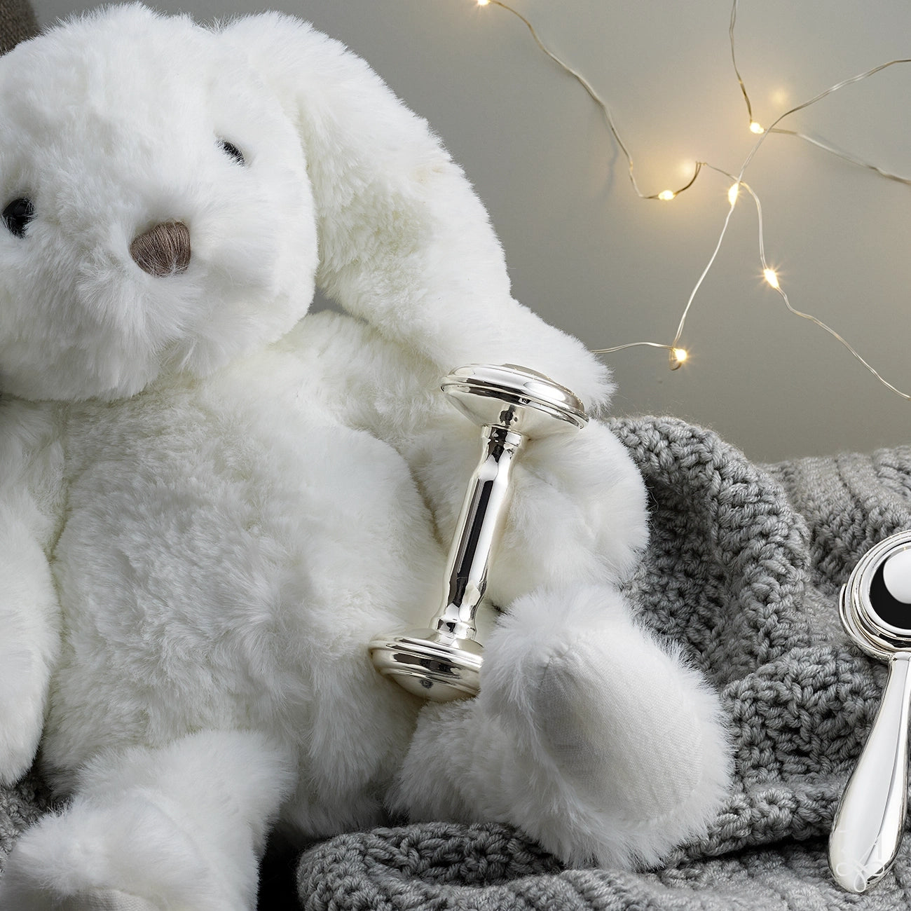 baby rattle holde