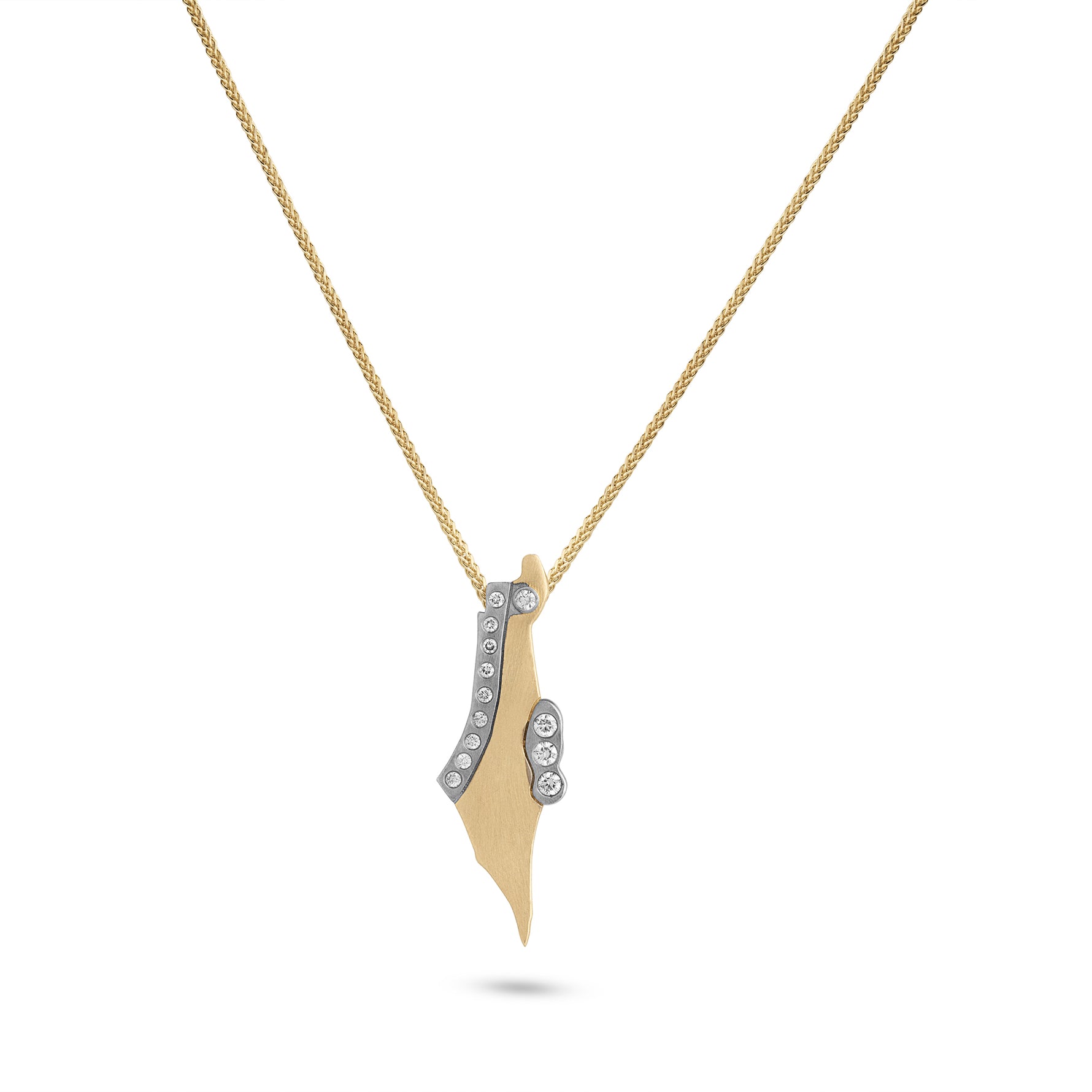 Gold leaf pendant necklace